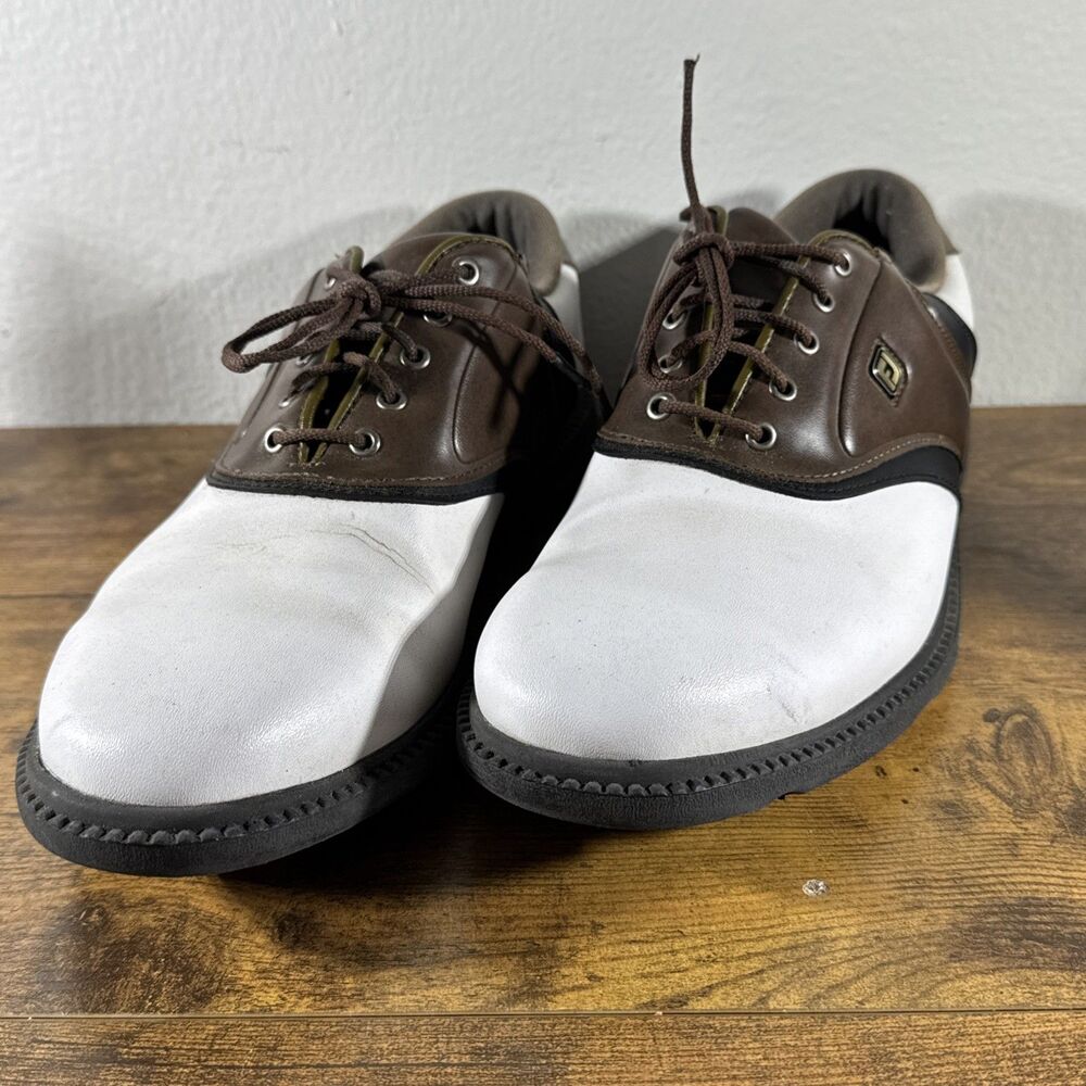 FootJoy FJ Originals 45330 Golf Shoes Mens 9M Brown White Spiked Saddle Cleats